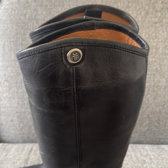 Frye Melissa Black leather boots Size: 7.5B - Picture 13 of 16